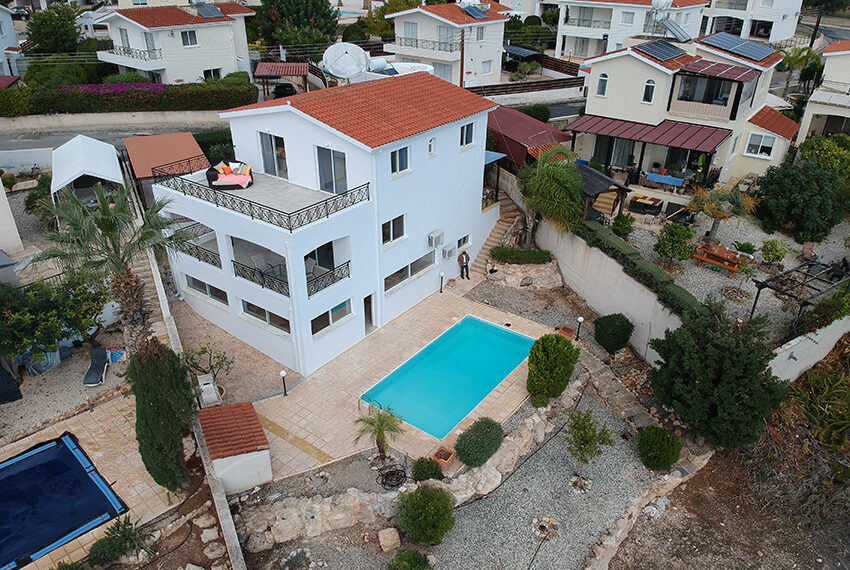 Spacious villa with private pool and basement Peyia