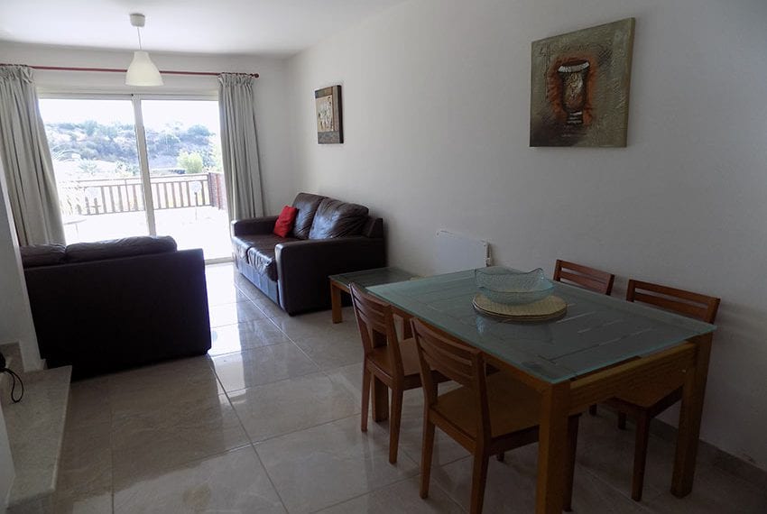 2 bedroom townhouse for rent in Peyia, Cyprus