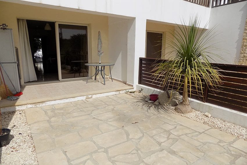2 bedroom townhouse for rent in Peyia, Cyprus