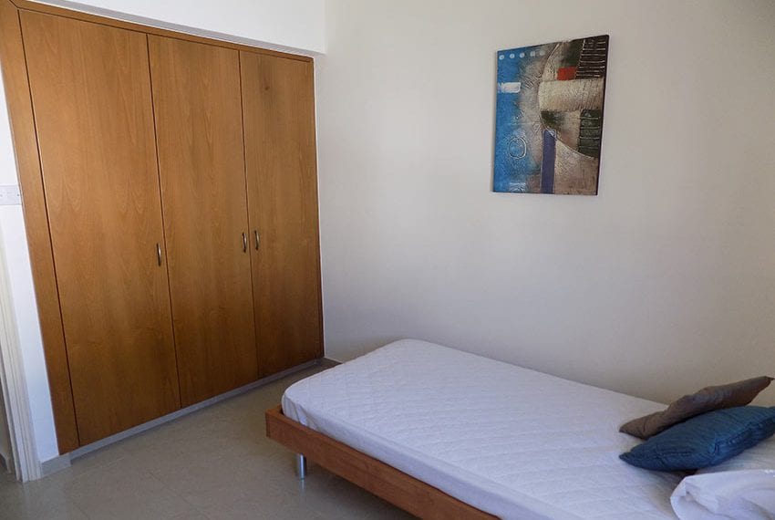 2 bedroom townhouse for rent in Peyia, Cyprus