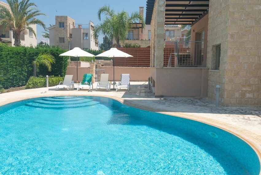 Beach villas for rent Polis Cyprus_3