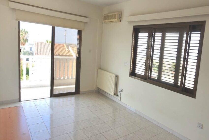 unfurnished 5 bed house for rent emba_3