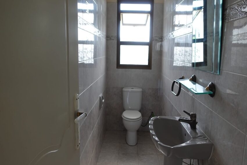 unfurnished 5 bed house for rent emba_28