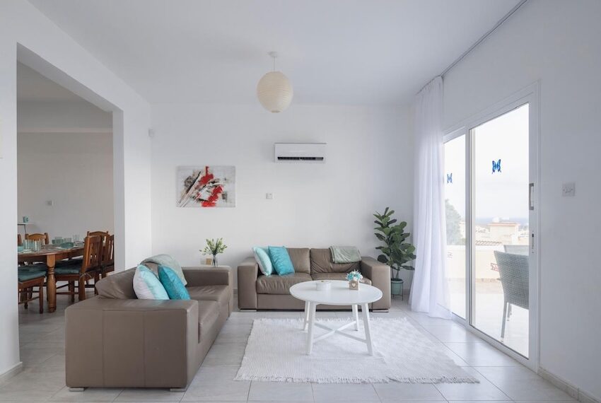 Villa for rent sea caves_14