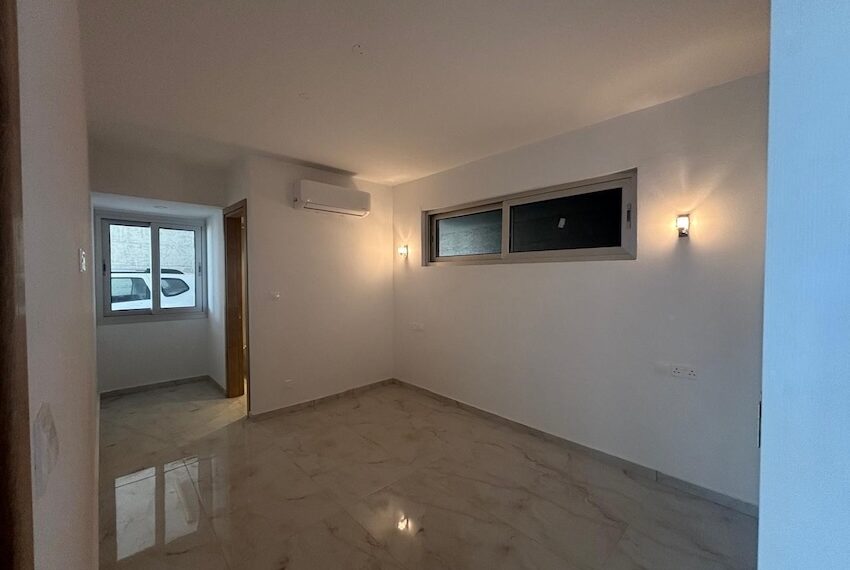 Sea Caves Paphos apartment for rent_1