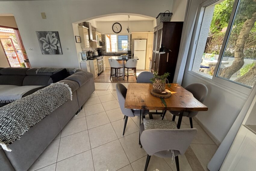 for sale 3 bed hpuse with pool paphos_51