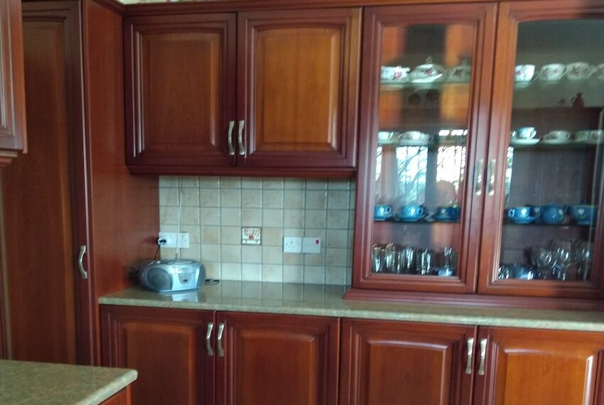 3 bed house for rent in Stroumpi_2