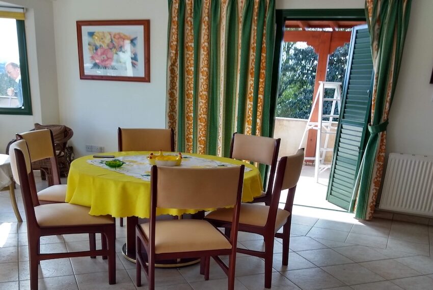 3 bed house for rent in Stroumpi_7