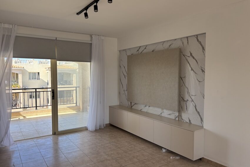 Royal Secrest Paphos 2 bed flat for sale_2
