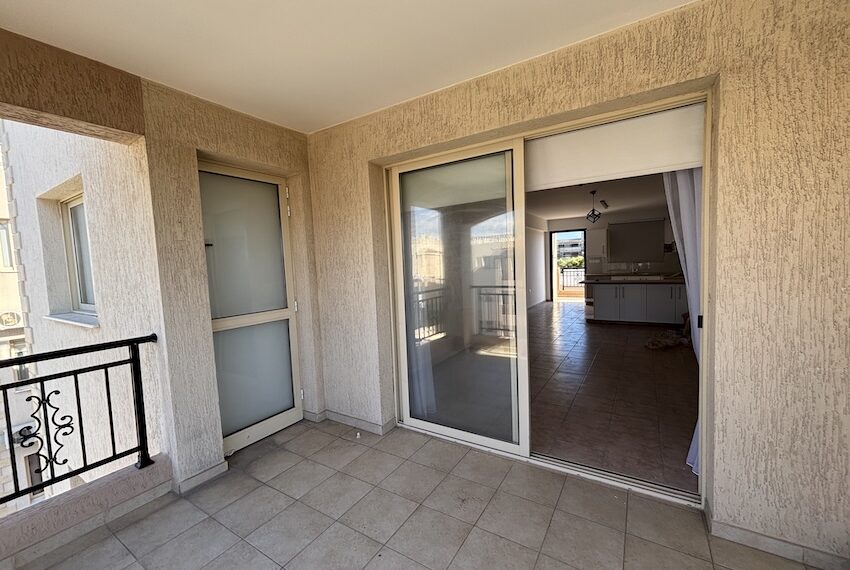Royal Secrest Paphos 2 bed flat for sale_5