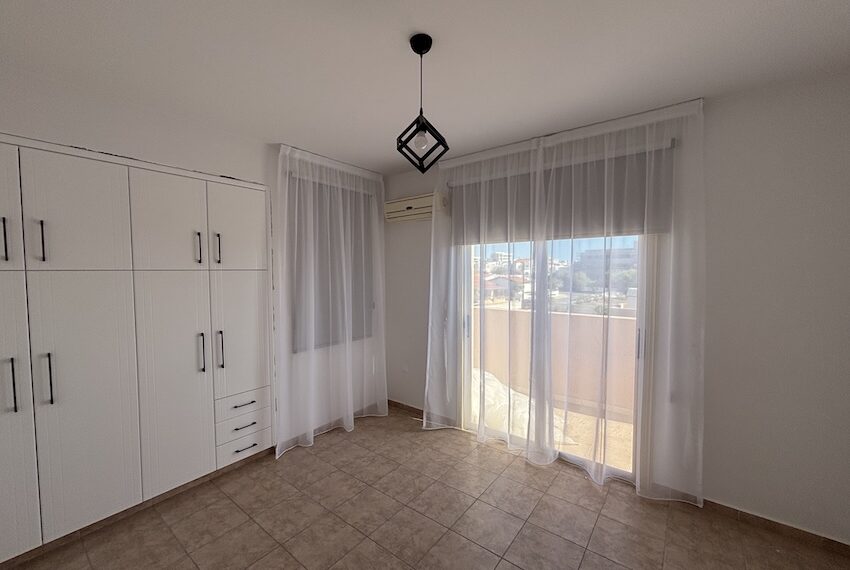 Royal Secrest Paphos 2 bed flat for sale_10