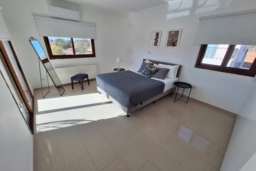 For rent 5 bed villa with pool Tremithousa_3