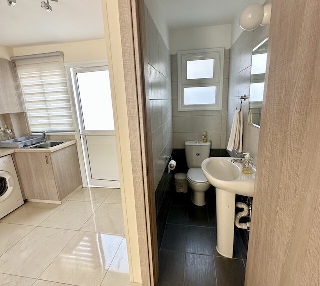 Townhouse for rent near Venus beach Paphos_8