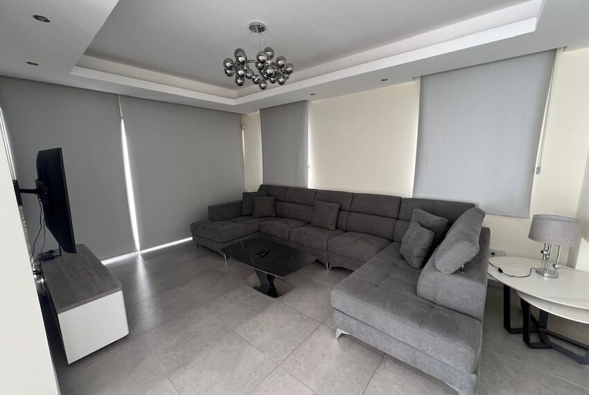 Villa for sale on large plot Paphos_14