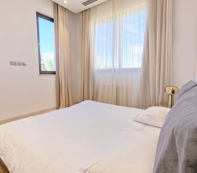 Luxury villa for sale with sea views Sea Caves_46